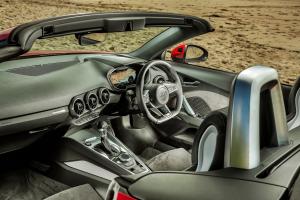 Audi TT Roadster 2.0 TFSI Quattro S-Line 2015 года  (AU)